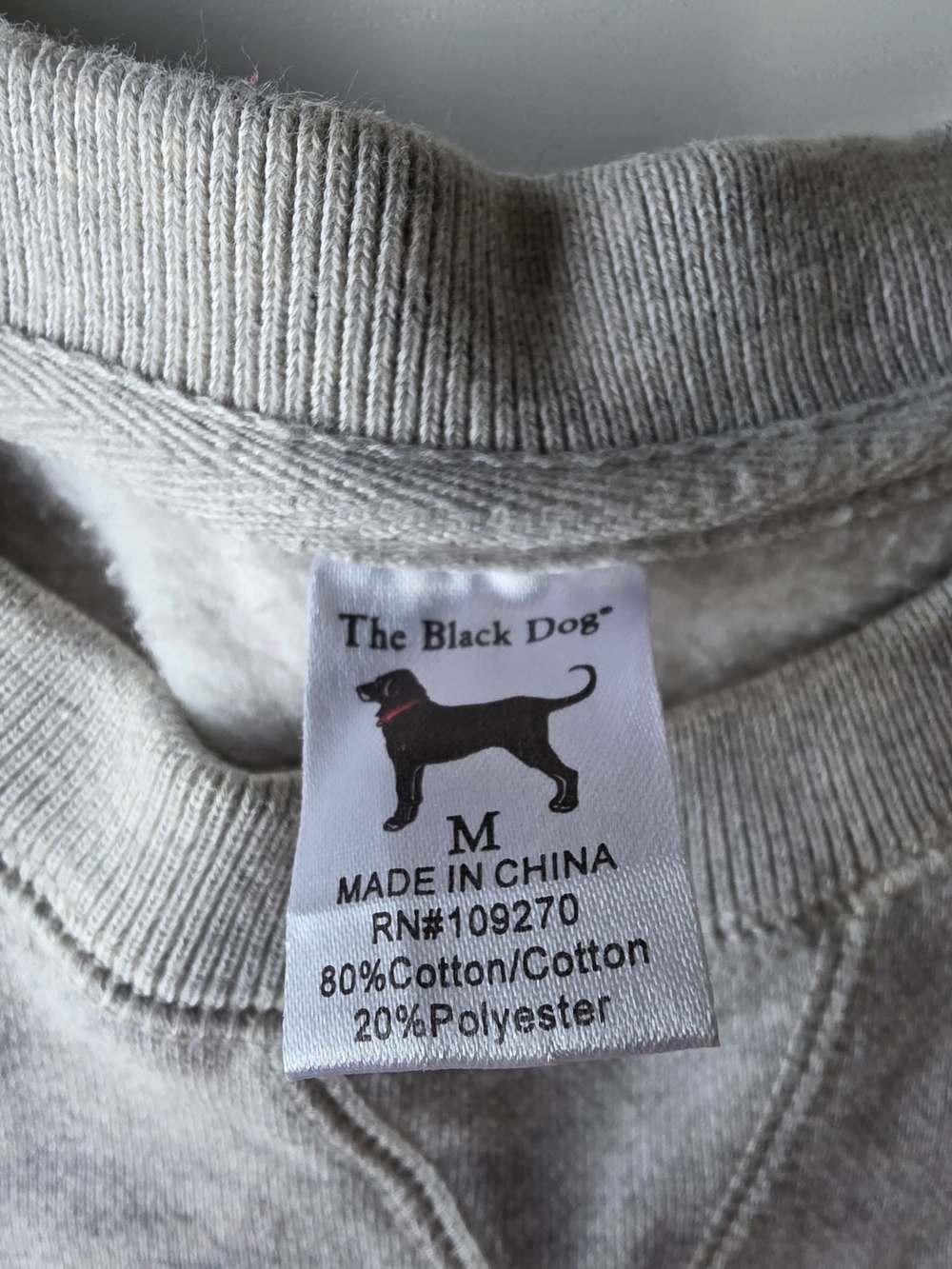 Black Dog Women's Oatmeal Gray Sweatshirt ~ Size Medium - Picture 4 of 9